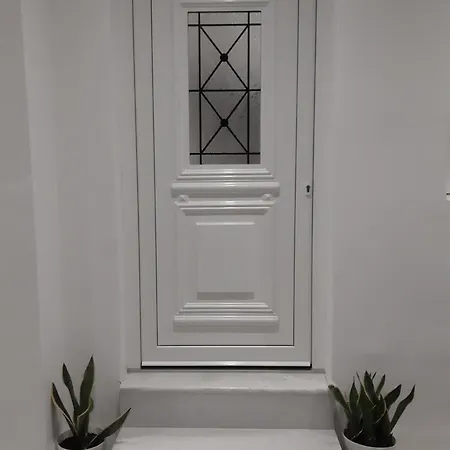 Appartamento Flora In Paros Naoussa